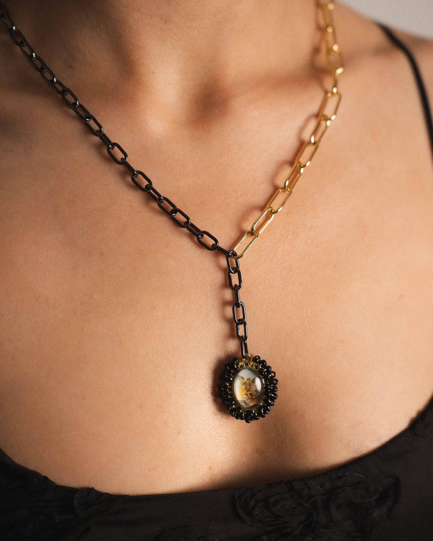 Saint Michael the Archangel Necklace – Protection and Strength in Every Detail