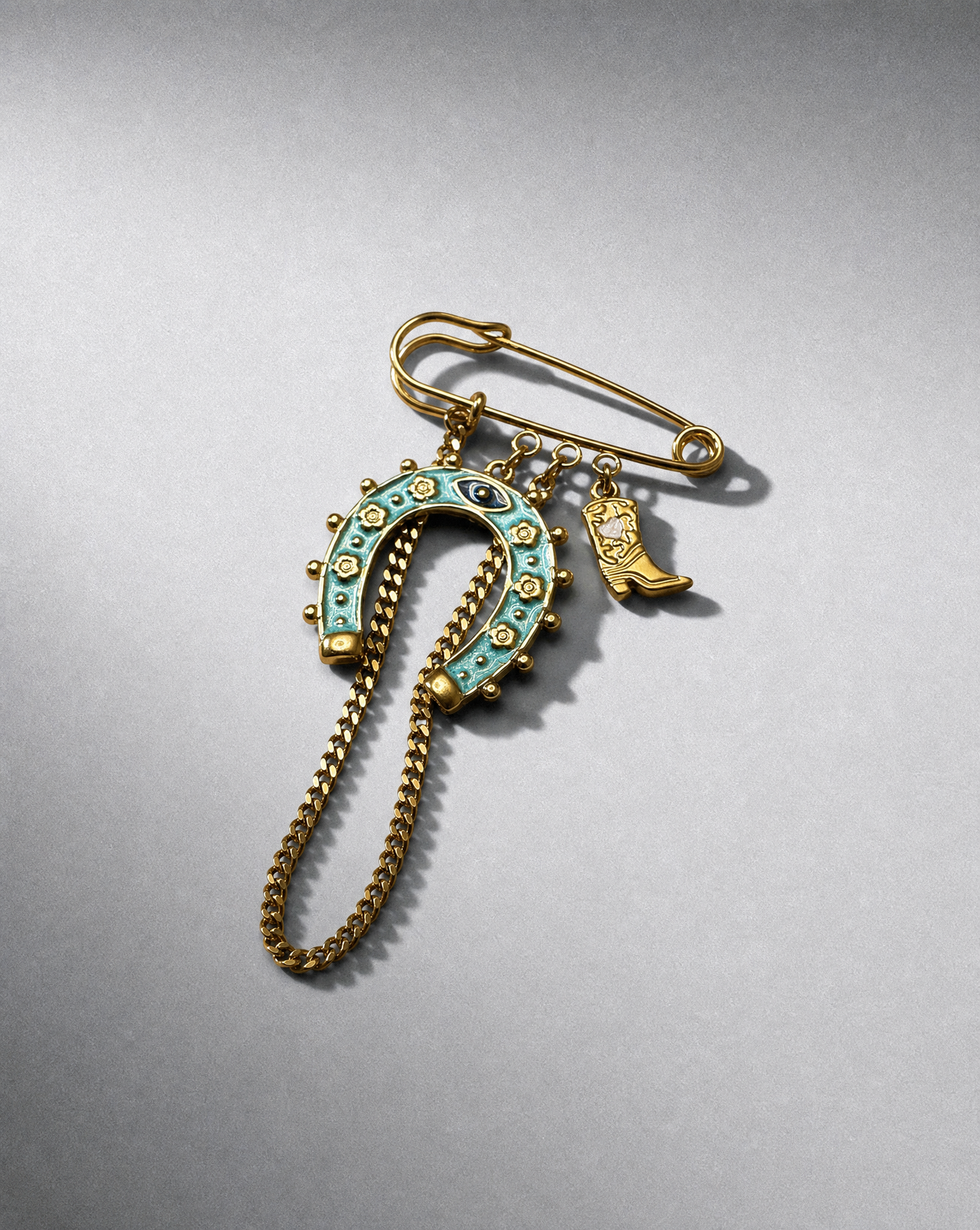 Horseshoe Brooch - Luck and protection