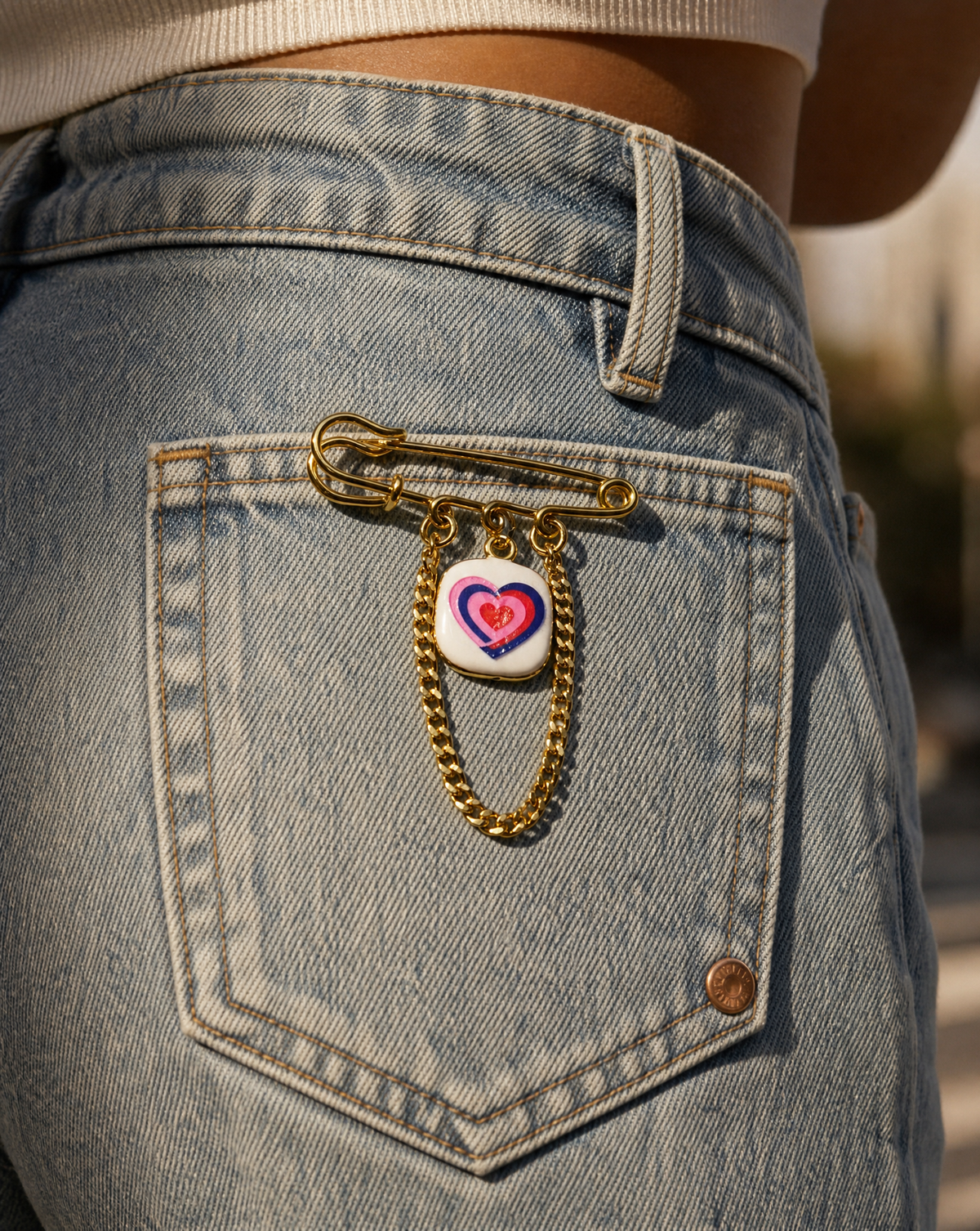 Retro Heart Pin Brooch | Pop Art Chain Charm Handmade