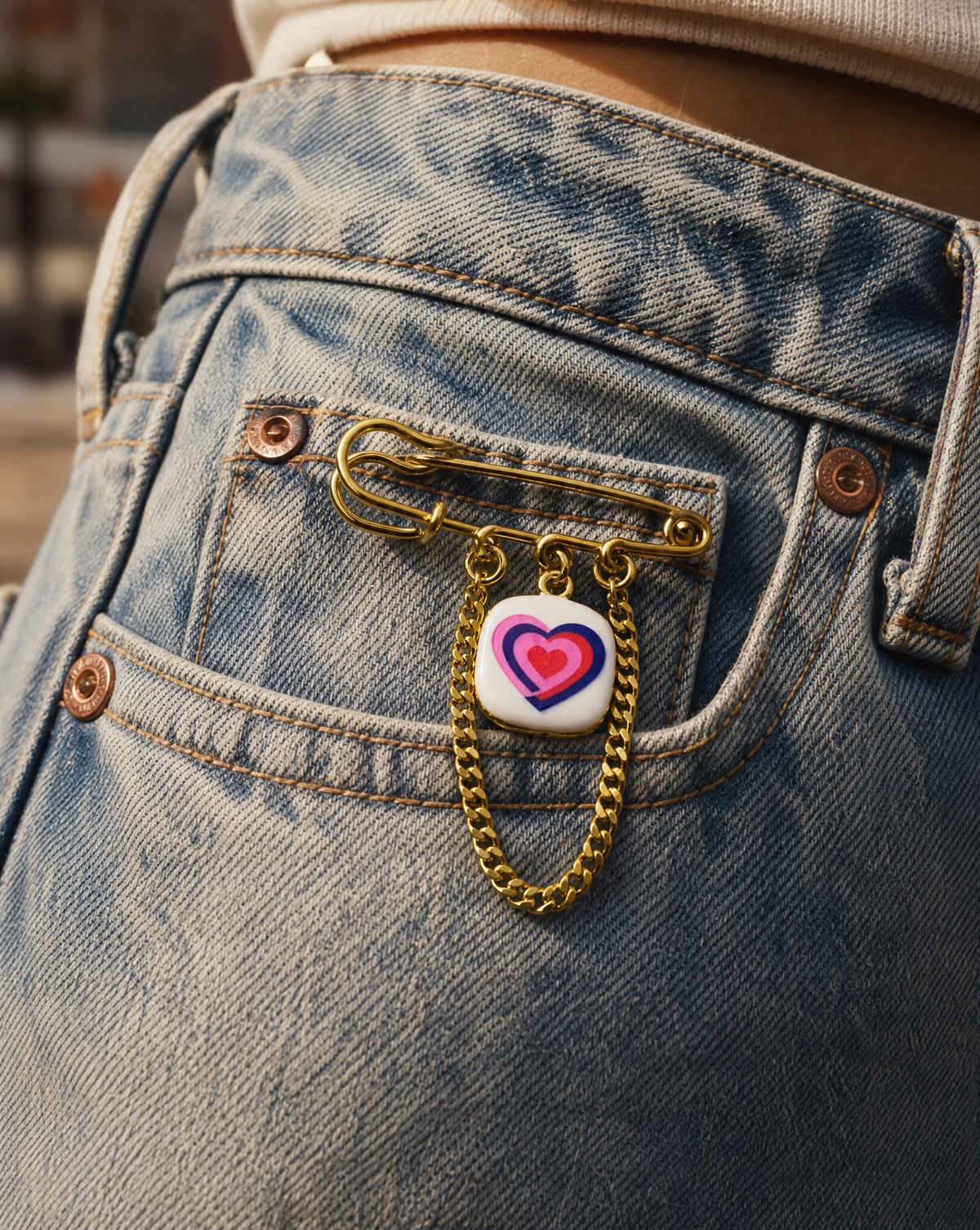 Retro Heart Pin Brooch | Pop Art Chain Charm Handmade
