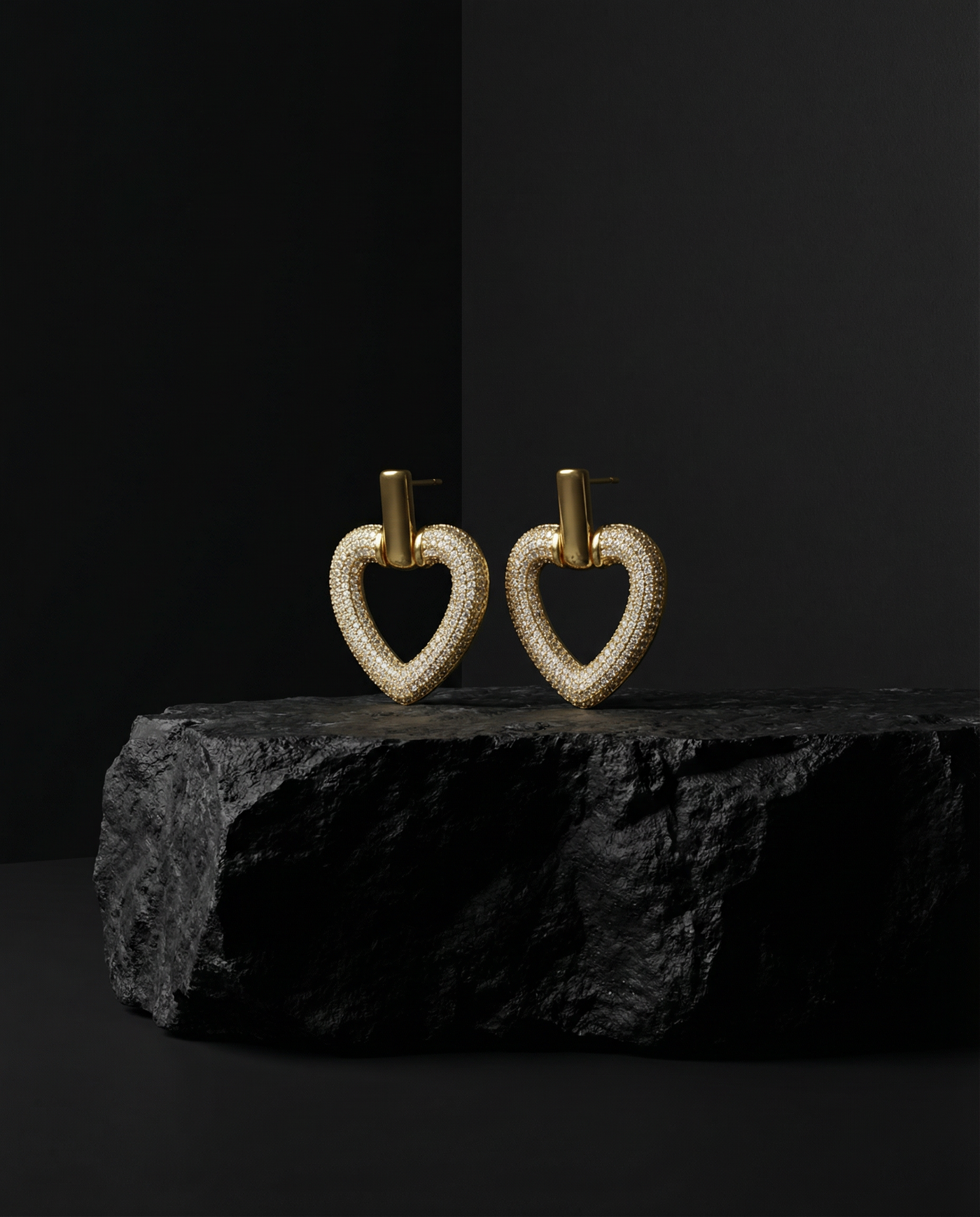 Heart Pavé Earrings