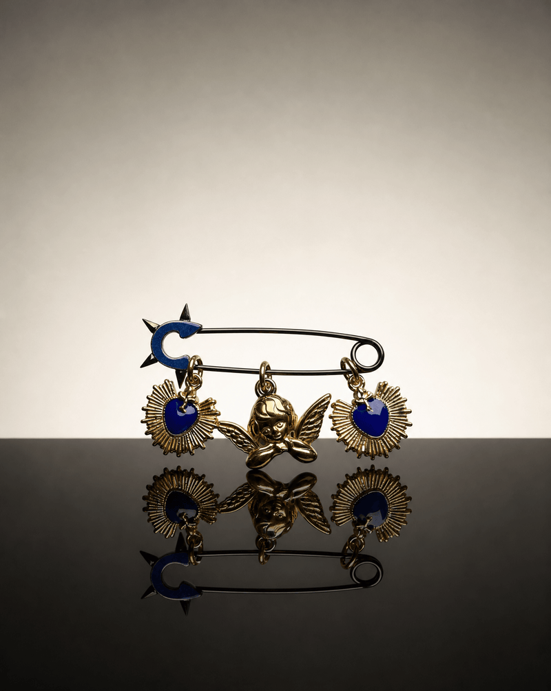 Cherub angel pin brooch with blue heart charms – Phoebe's