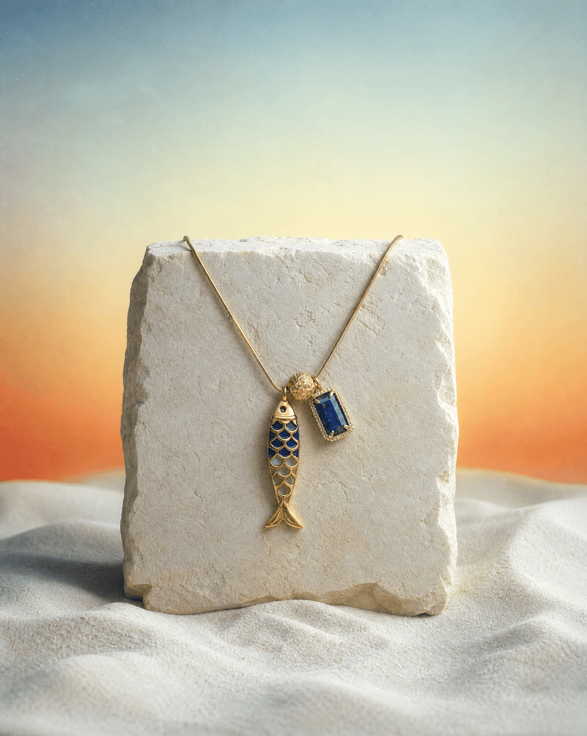 Goldfish natural stone charm necklace â Phoebe's