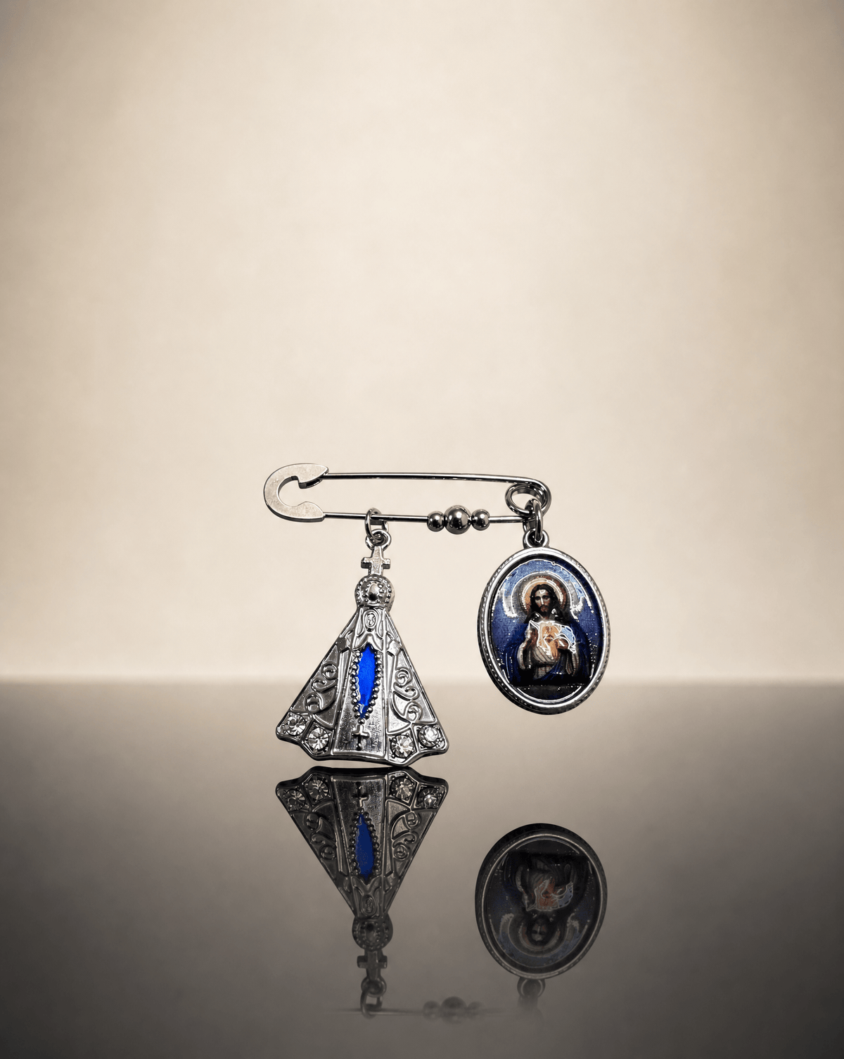 Sacred Heart of Jesus dual charm pin brooch – Phoebe's