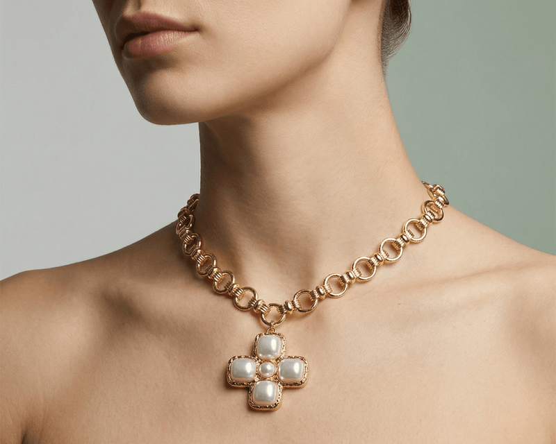 Vintage pearl cross statement necklace – Phoebe's