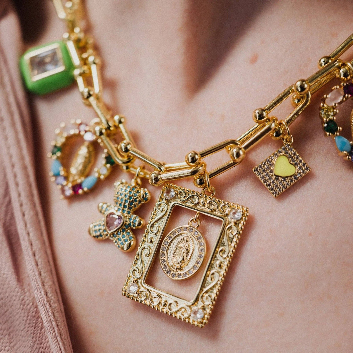 Virgin Mary charm necklace – Phoebe's