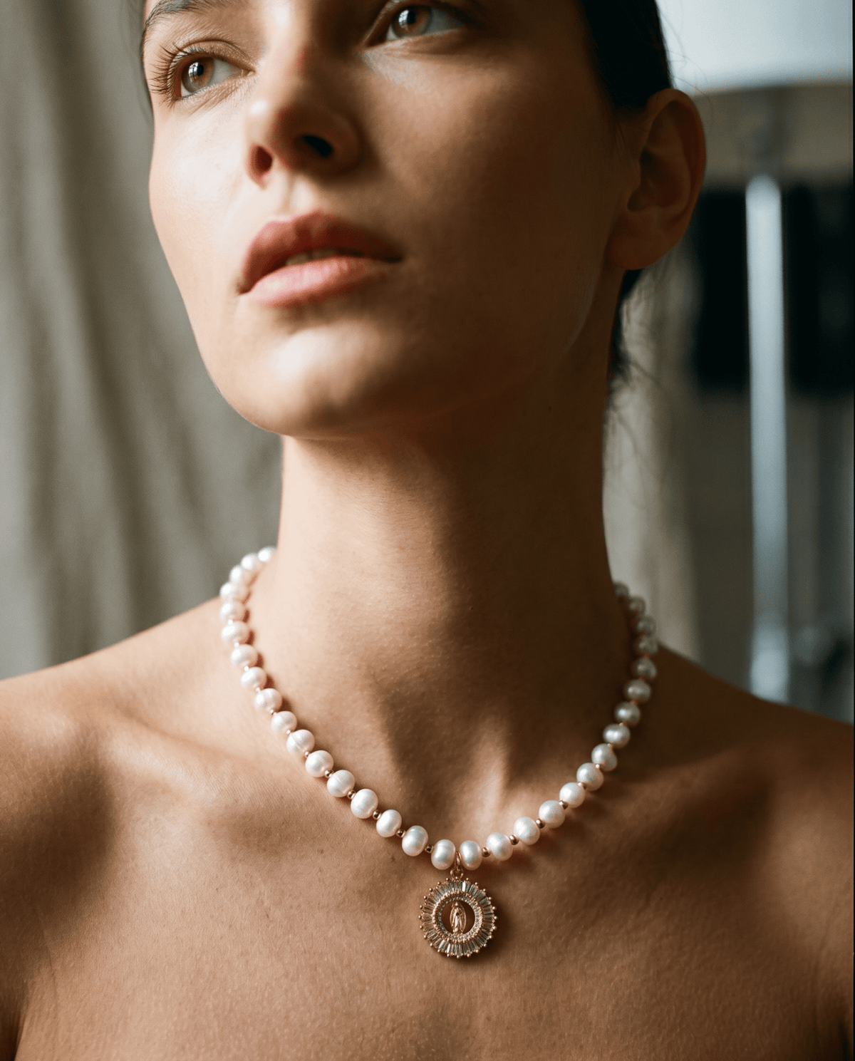 Virgin Mary freshwater pearl choker – Phoebe's