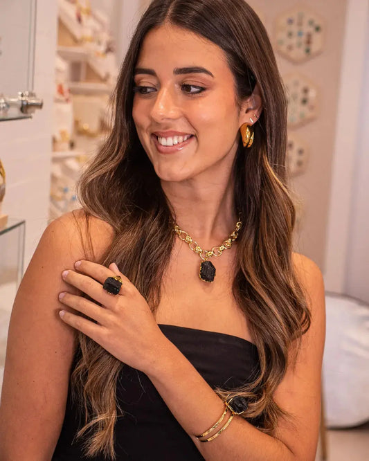 Tourmaline-Necklace-Negra-Protection-and-Elegance-in-One-Powerful-Piece Phoebe`s