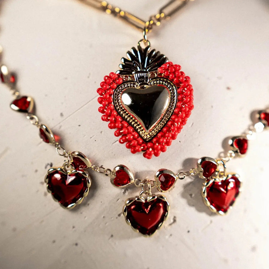 Red-Heart-Necklace-Gold-Romantic-Elegance-with-a-Bold-Touch Phoebe`s