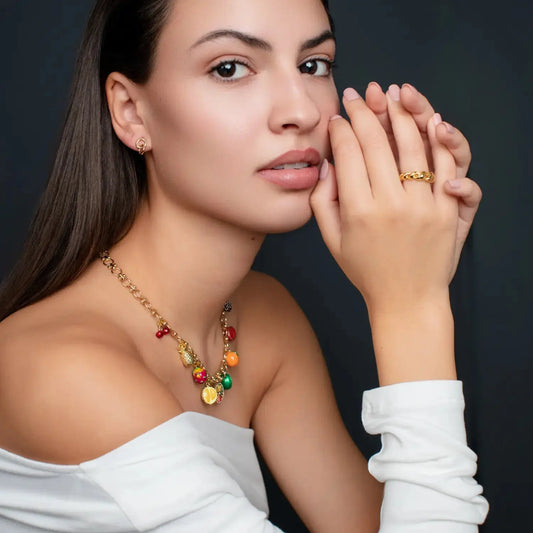 Fruit-Necklaces-A-Fresh-Take-on-Style Phoebe`s