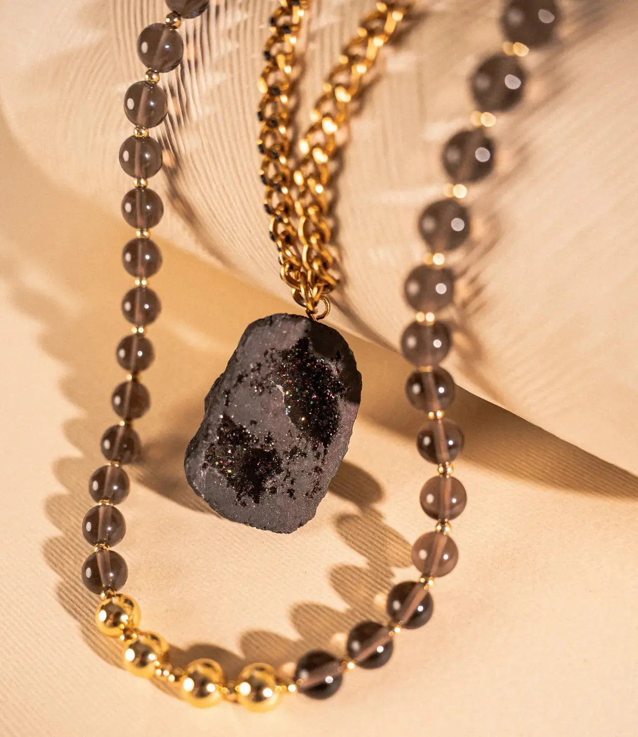 Natural-Stone-jewelry-Elegance-Rooted-in-Earth Phoebe`s