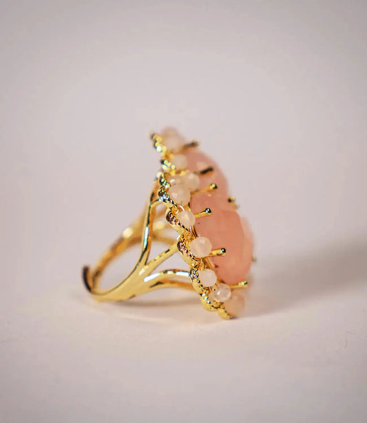 Maximalist-Necklace-Bold-Artistic-and-Unapologetically-You Phoebe`s