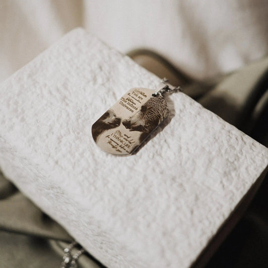 Laser-Engraved-Pendants-Elegance-with-a-Personal-Touch Phoebe`s