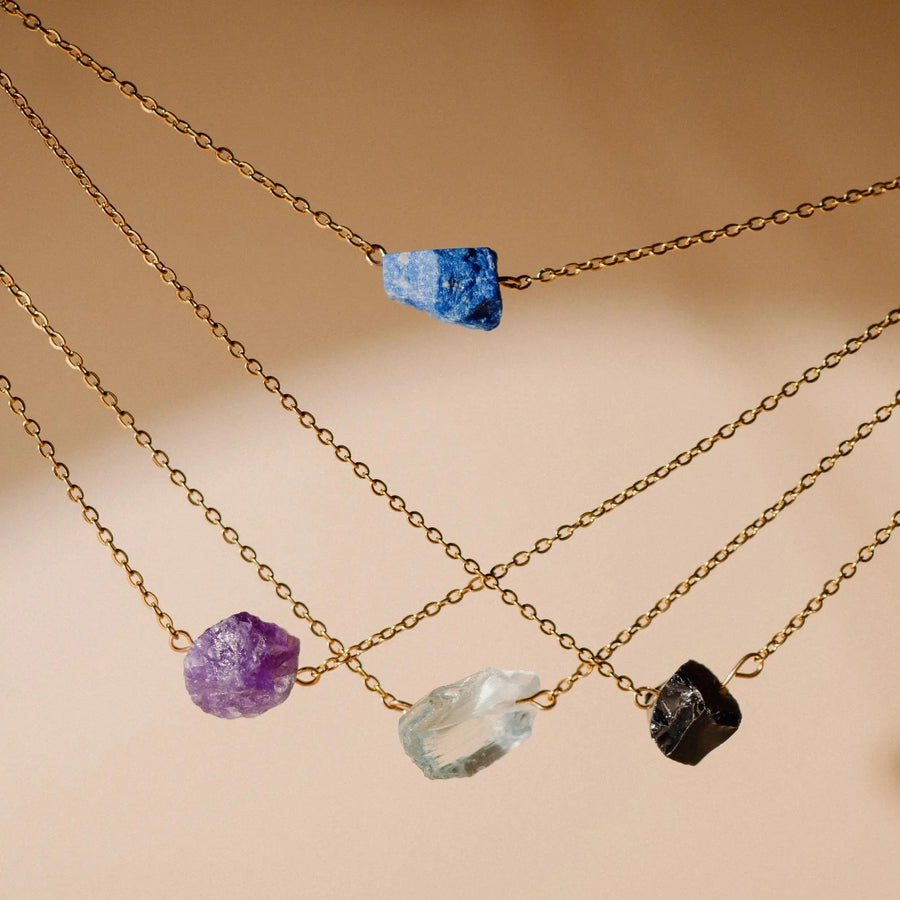 Black-Stones-and-Gems-Elegance-with-Power-and-Mystery Phoebe`s