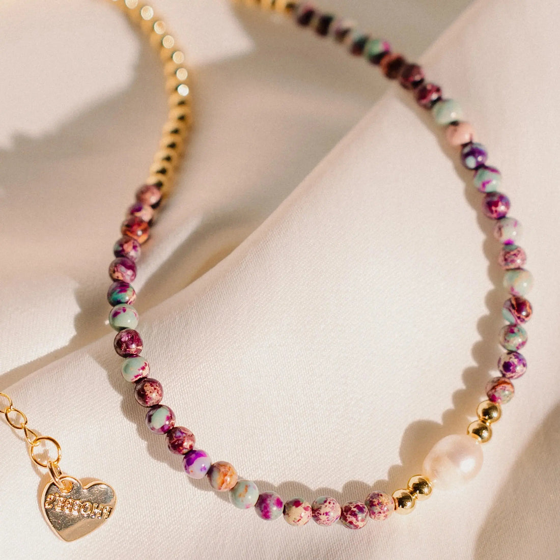 Purple-Necklace-Beads-Elegance-and-Charm-in-Every-Detail Phoebe`s