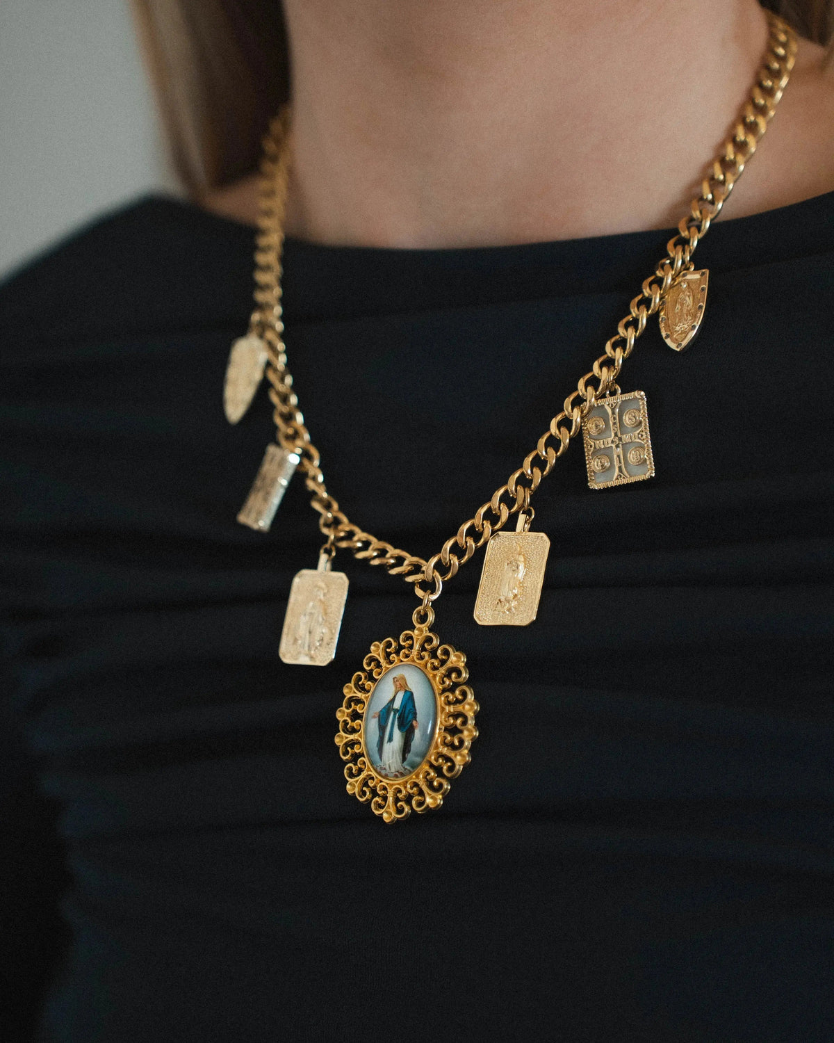 Catholic-Necklace-Charms-Faith-and-Timeless-Elegance Phoebe`s