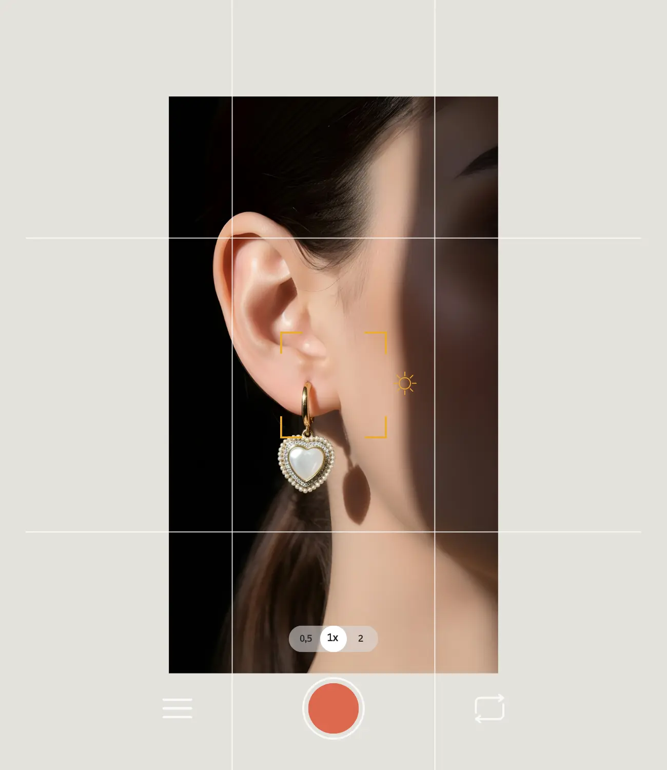 18K Gold-Plated Mother-of-Pearl Heart Earrings PHOEBE'S 