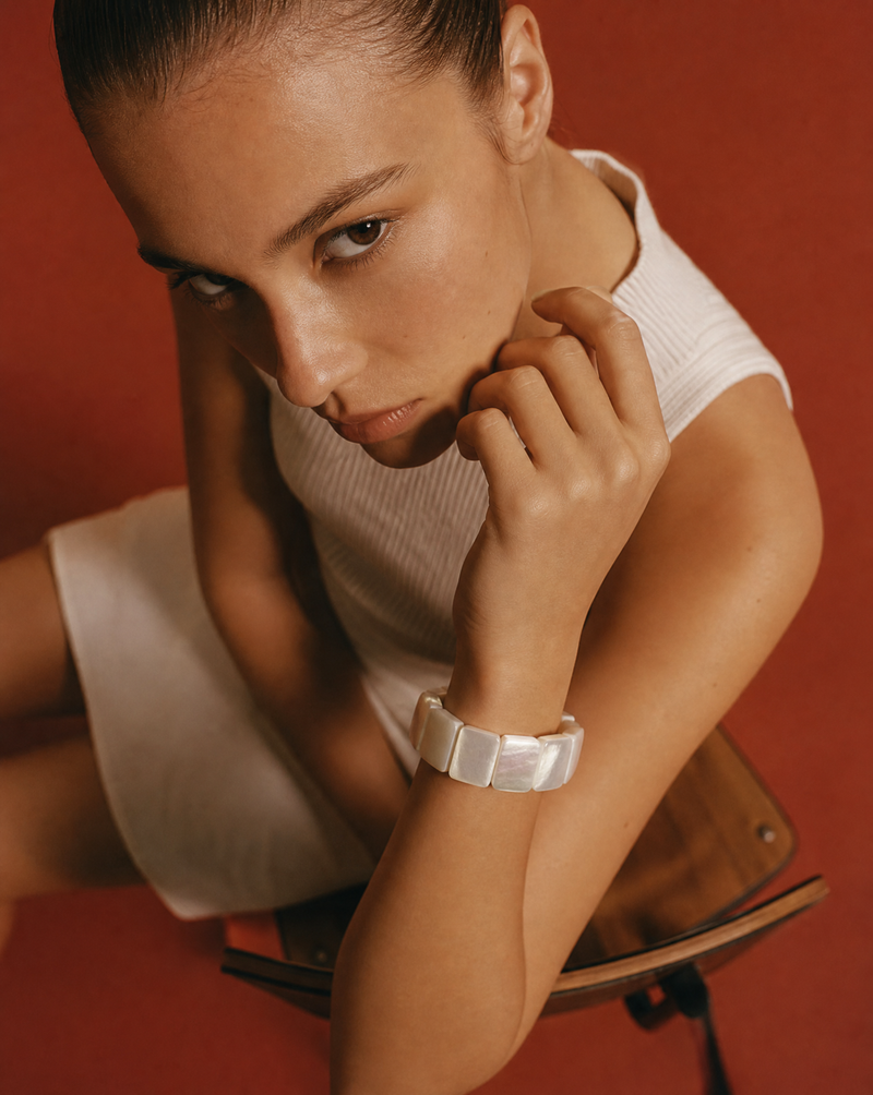 Shell Essence Bracelet – Summer Jewelry
