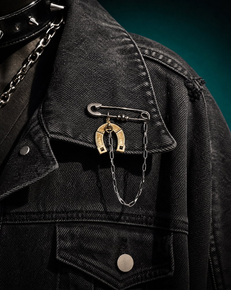 Gold Horseshoe Pin Brooch | Lucky Charm Chain Safety Pin