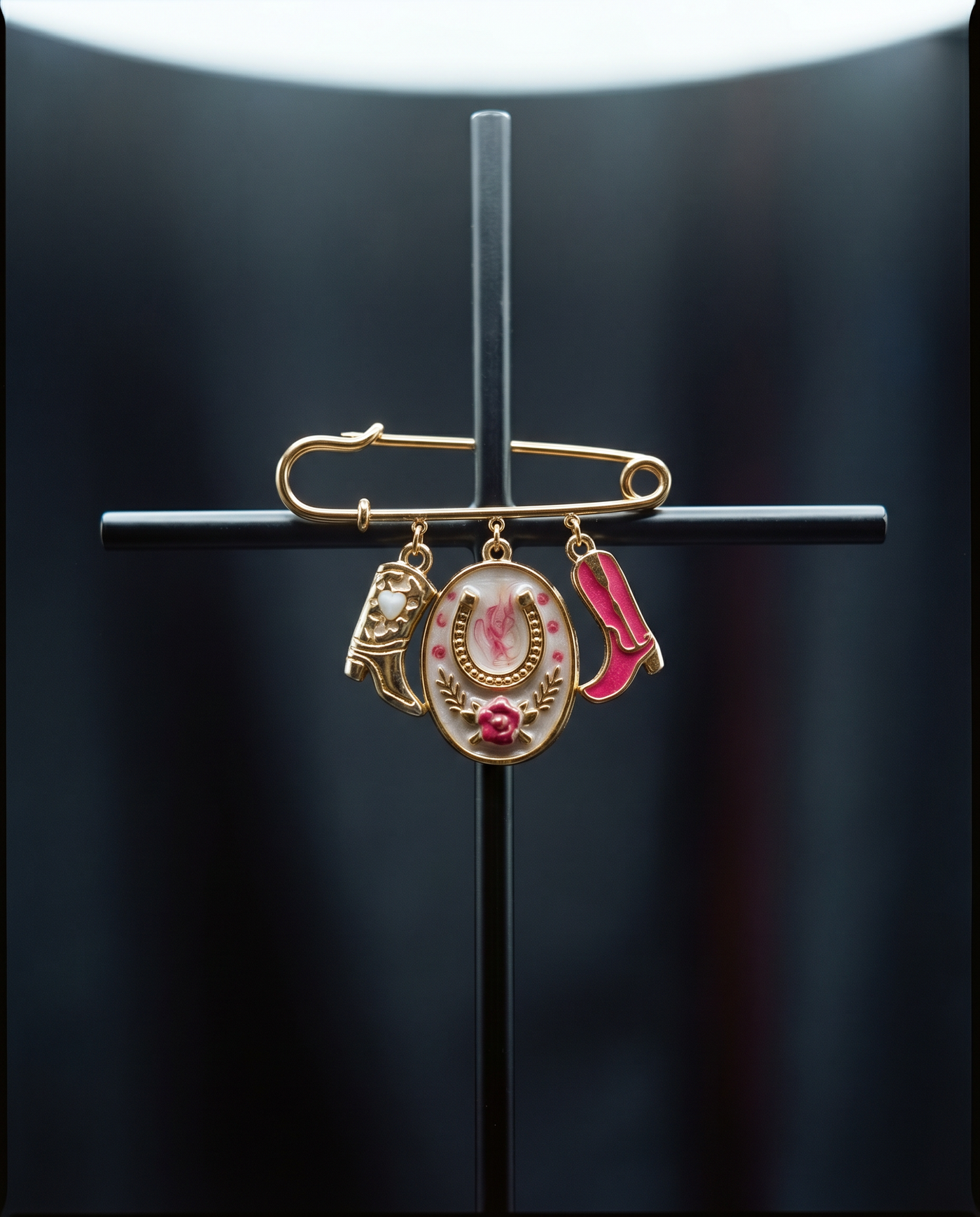 Floral Rose Charm Brooch Pin · Shoe, Bag, Jacket Accessory