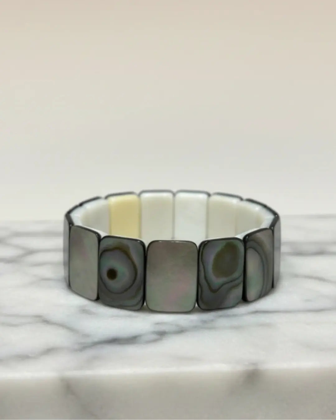 Abalone Luxe Bracelet – Oceanic Elegance in Every Movement PHOEBE'S 