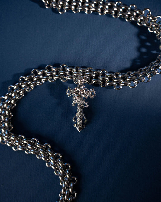 Baroque Cross Necklace – Elegance and Devotion&nbsp; PHOEBE'S 