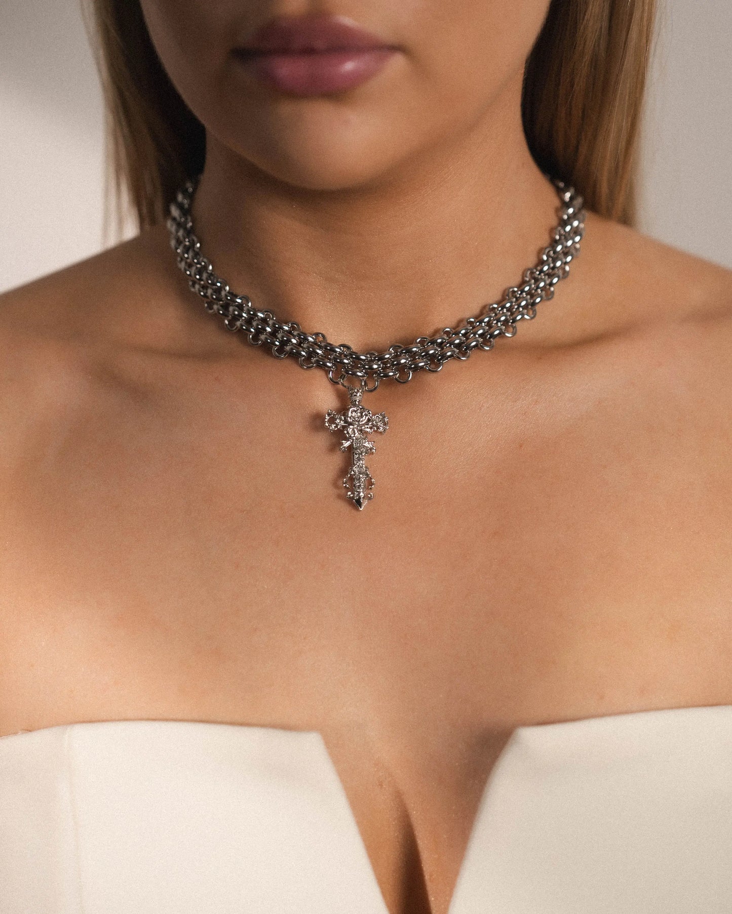 Baroque Cross Necklace – Elegance and Devotion&nbsp; PHOEBE'S 