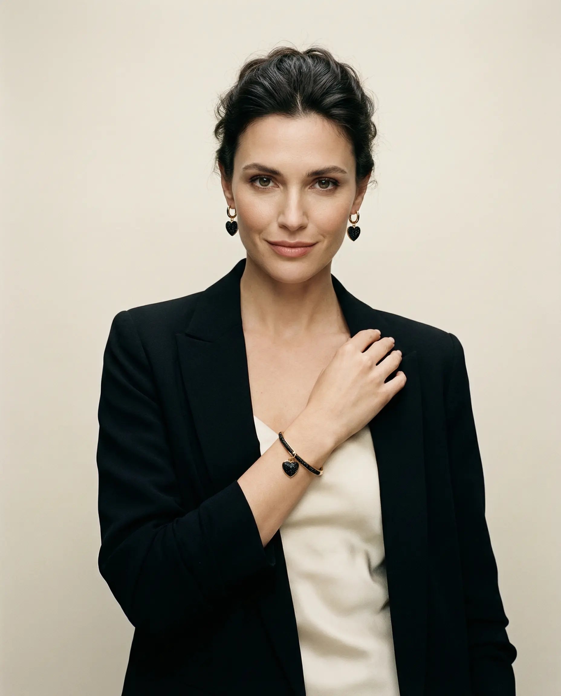 Black Heart Jewelry Set — Gold-Plated Alloy with Cubic Zirconia - Phoebe`s