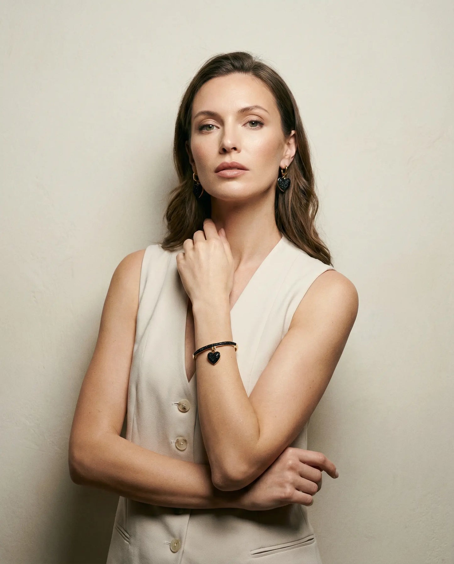 Black Heart Jewelry Set — Gold-Plated Alloy with Cubic Zirconia - Phoebe`s