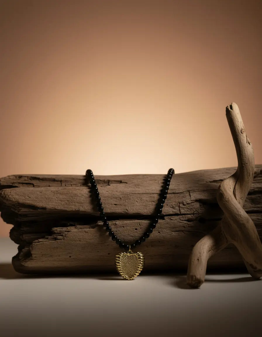 Black Tourmaline Necklace with Gold Heart Pendant – Protective Elegance PHOEBE'S 