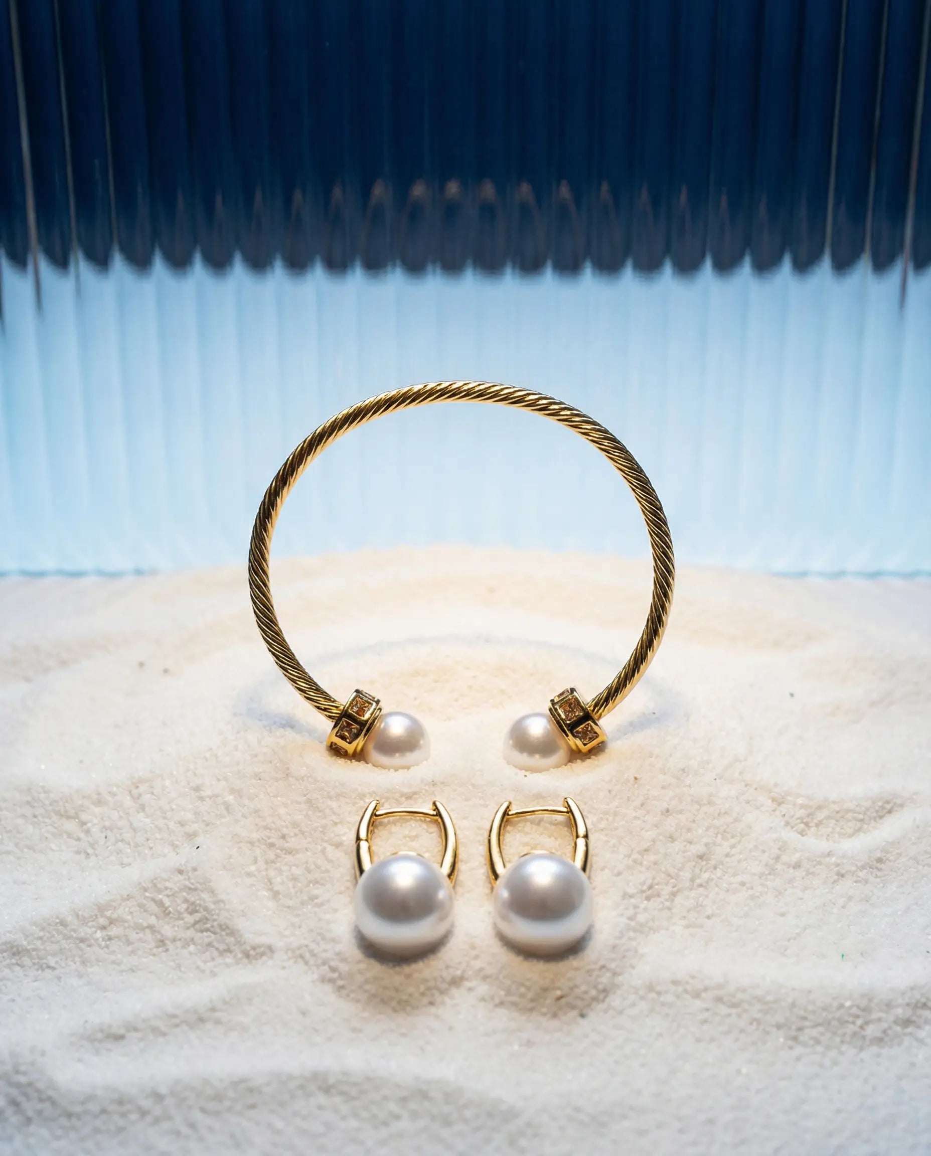 Essential Pearl Set — 18K Gold Plated (Earrings and Bracelet) PHOEBE'S 