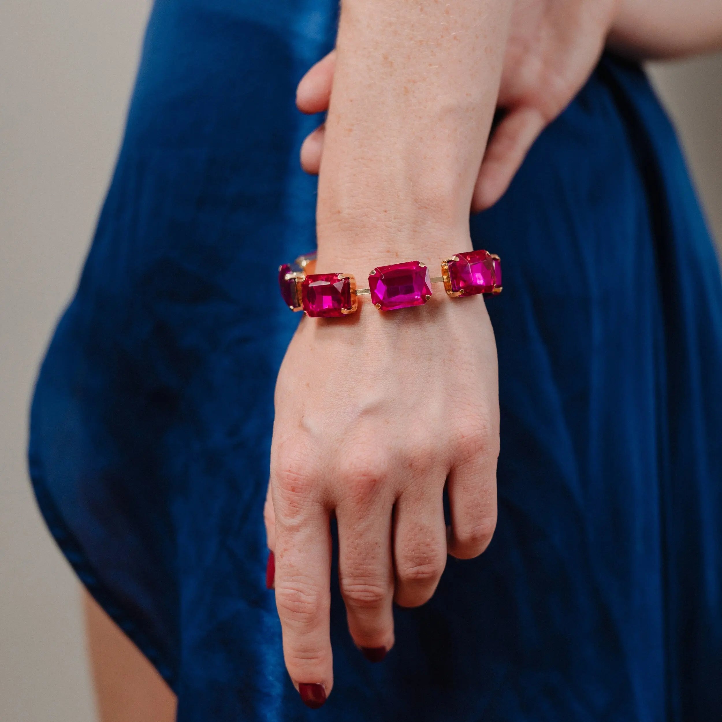 Fashion Collar, CZ Diamond Jewelry, Fuchsia Choker