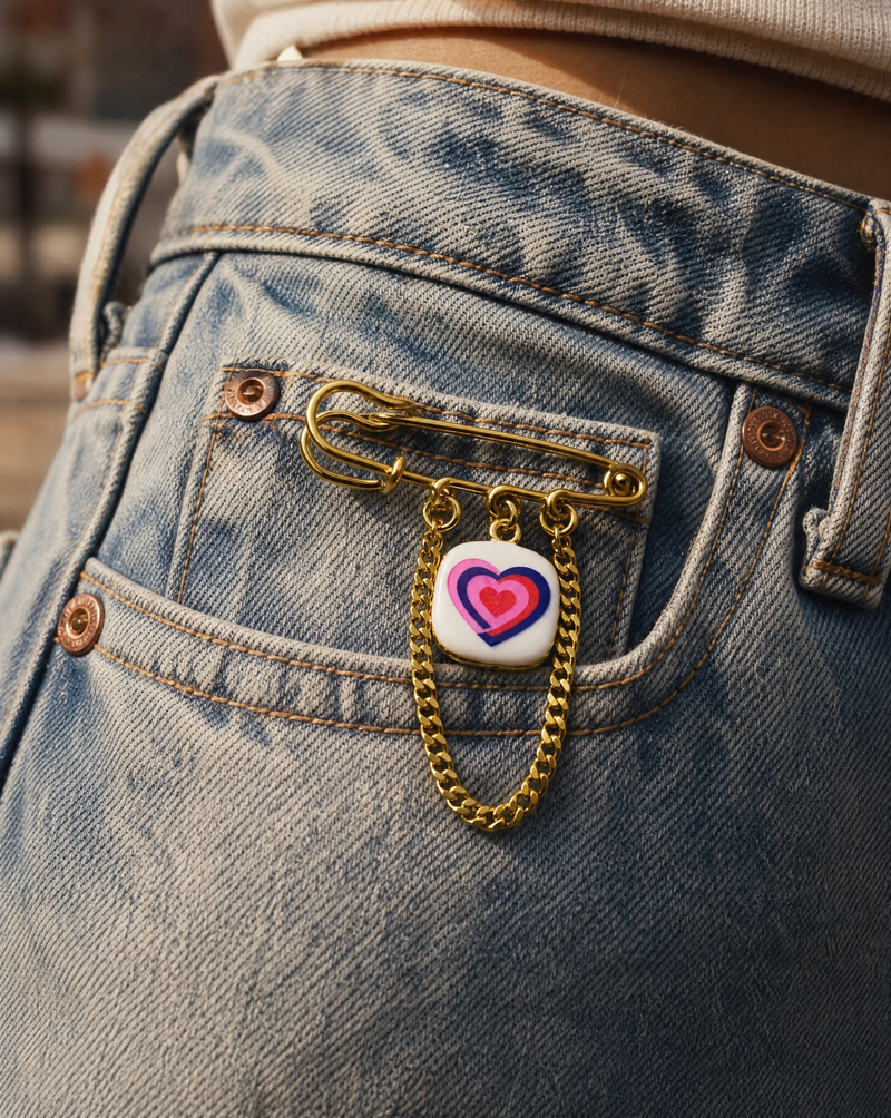 Retro Heart Pin Brooch | Pop Art Chain Charm Handmade