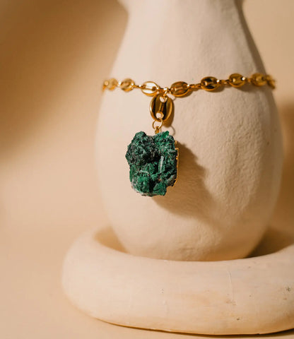 Handmade Malachite Necklace – Stone of Transformation PHOEBE'S 