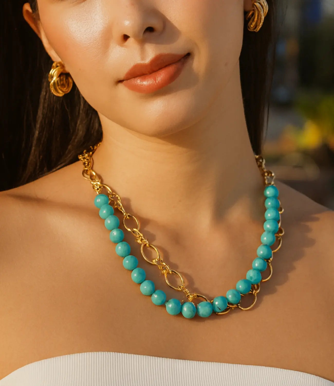 Long Turquoise and Gold Necklace – Versatility and Elegance PHOEBE'S 