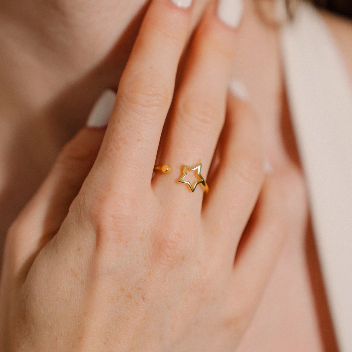 Minimalist Star Ring, Gold Ring, Gift for Aunt