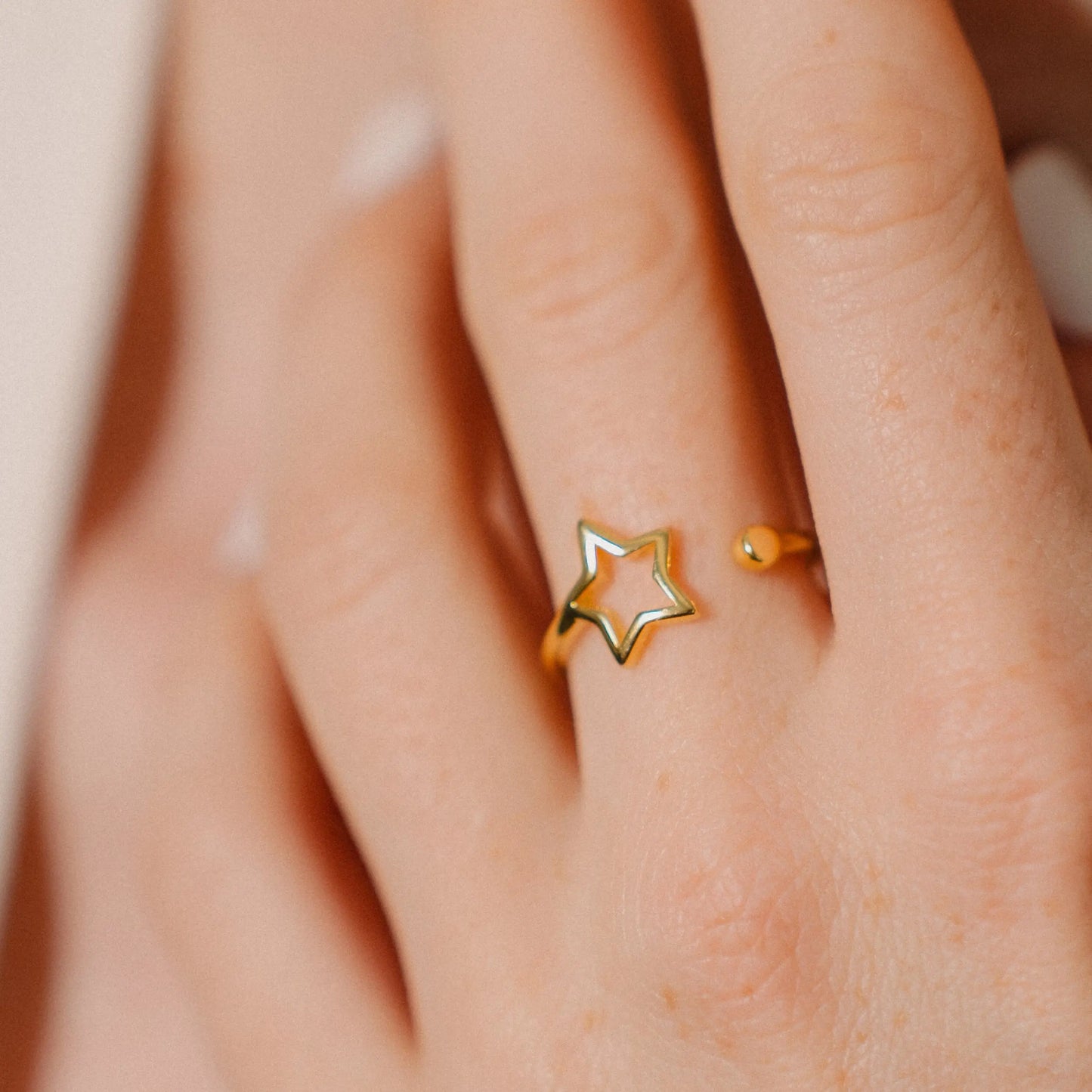 Minimalist Star Ring, Gold Ring, Gift for Aunt