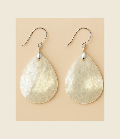 Mother-of-Pearl Necklace and Earrings Set Phoebe`s  