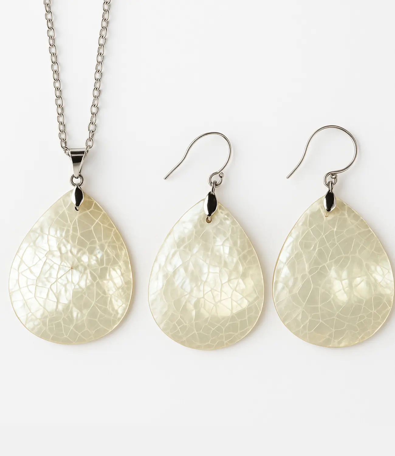 Mother-of-Pearl Necklace and Earrings Set Phoebe`s  