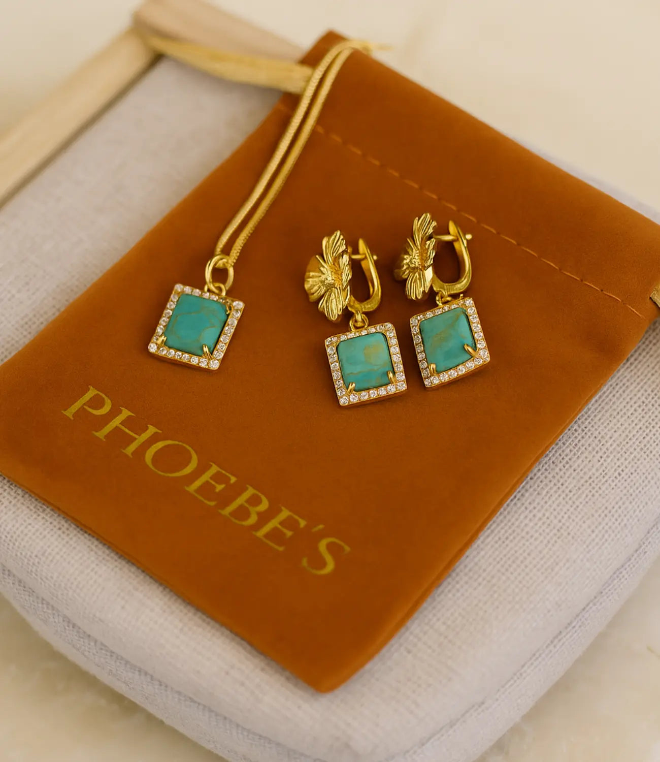 Necklace and Earrings Set with Natural Stones Phoebe`s  