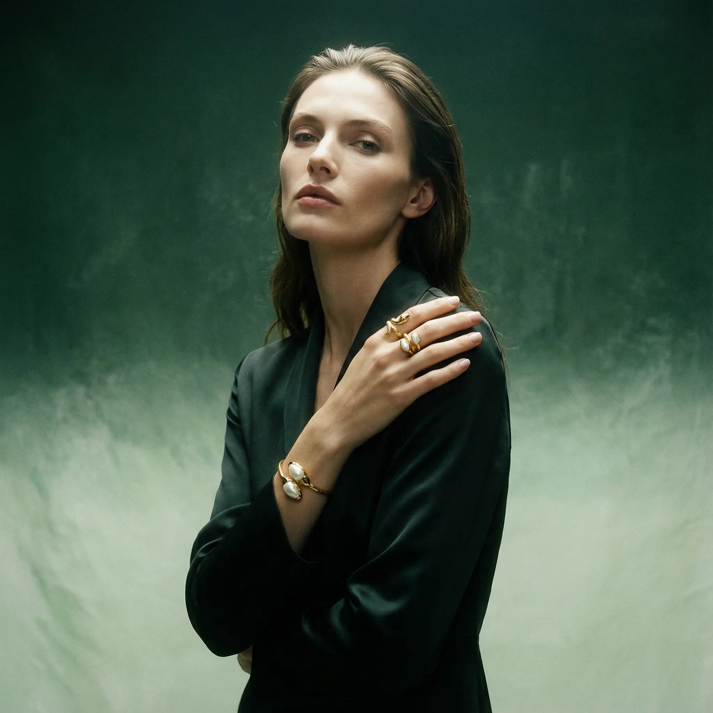 Open Baroque Pearl Bracelet – Soft Strength and Natural Beauty PHOEBE'S 