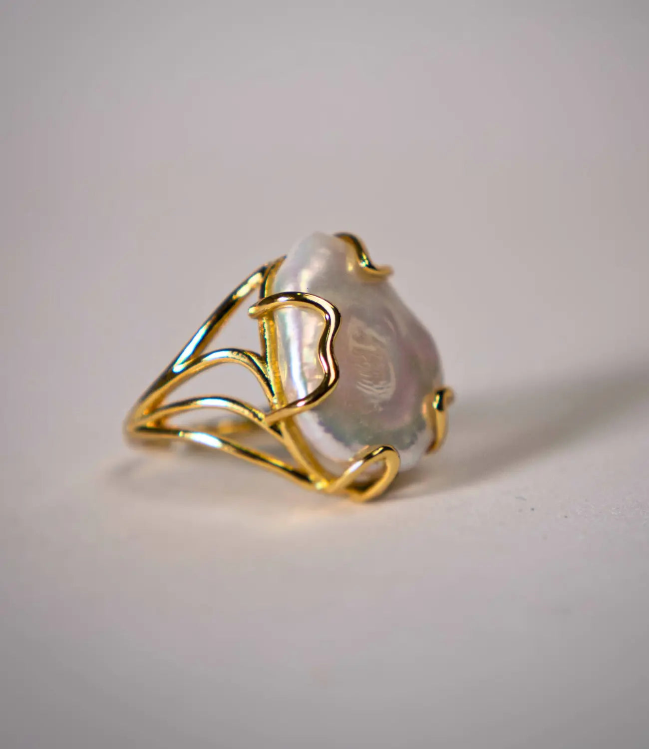 Open Ring with Baroque Pearl – 18K Gold Plated PHOEBE'S 