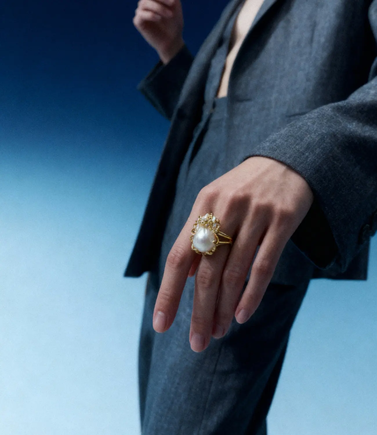 Open Ring with Baroque Pearl — 18K Gold Plated PHOEBE'S 