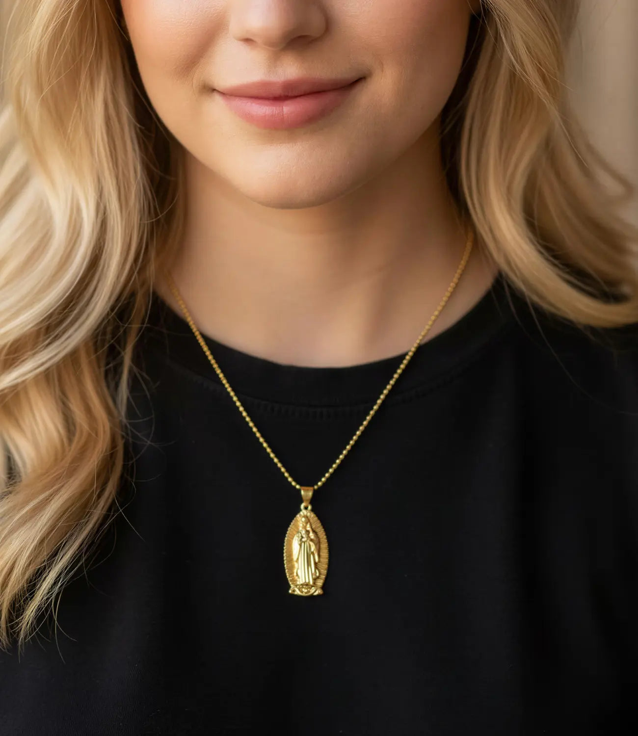 Our Lady of Guadalupe Medal Necklace – Protection and Daily Light PHOEBE'S 