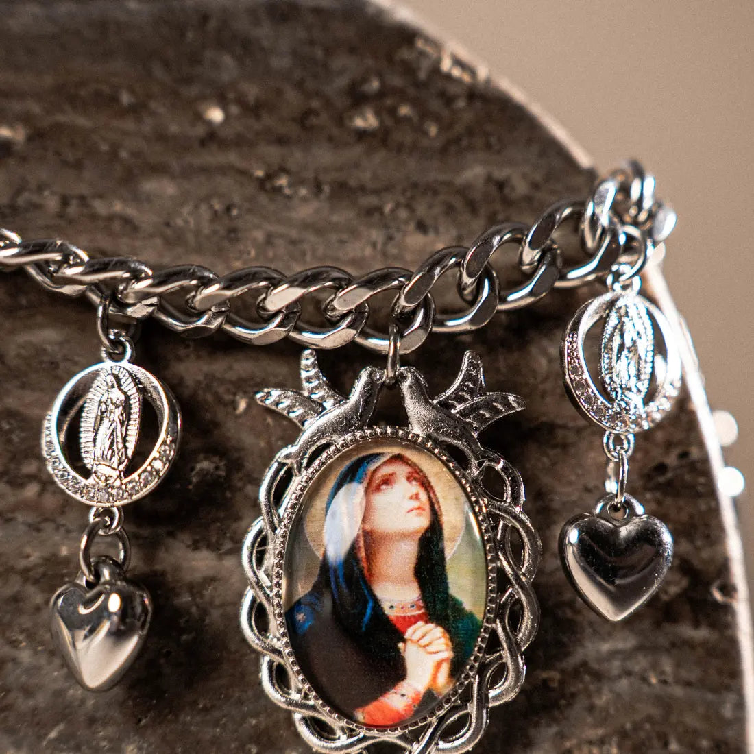 Our Lady of Sorrows Necklace - Faith and Protection in Every Detail PHOEBE'S 