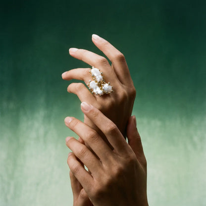 Pearl Constellation Ring – Celestial Elegance and Organic Form PHOEBE'S 