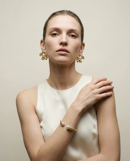 Pearl Flower Jewelry Set — Gold Hoop Earrings and Open Bracelet with Pearl Details Phoebe`s  