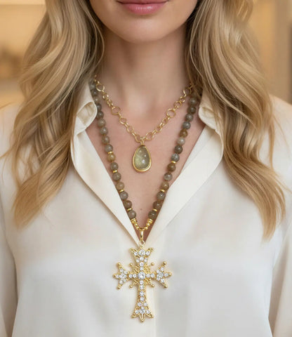 Sacred Duo: Prehnite Short Necklace |Labradorite Bead Necklace PHOEBE'S 