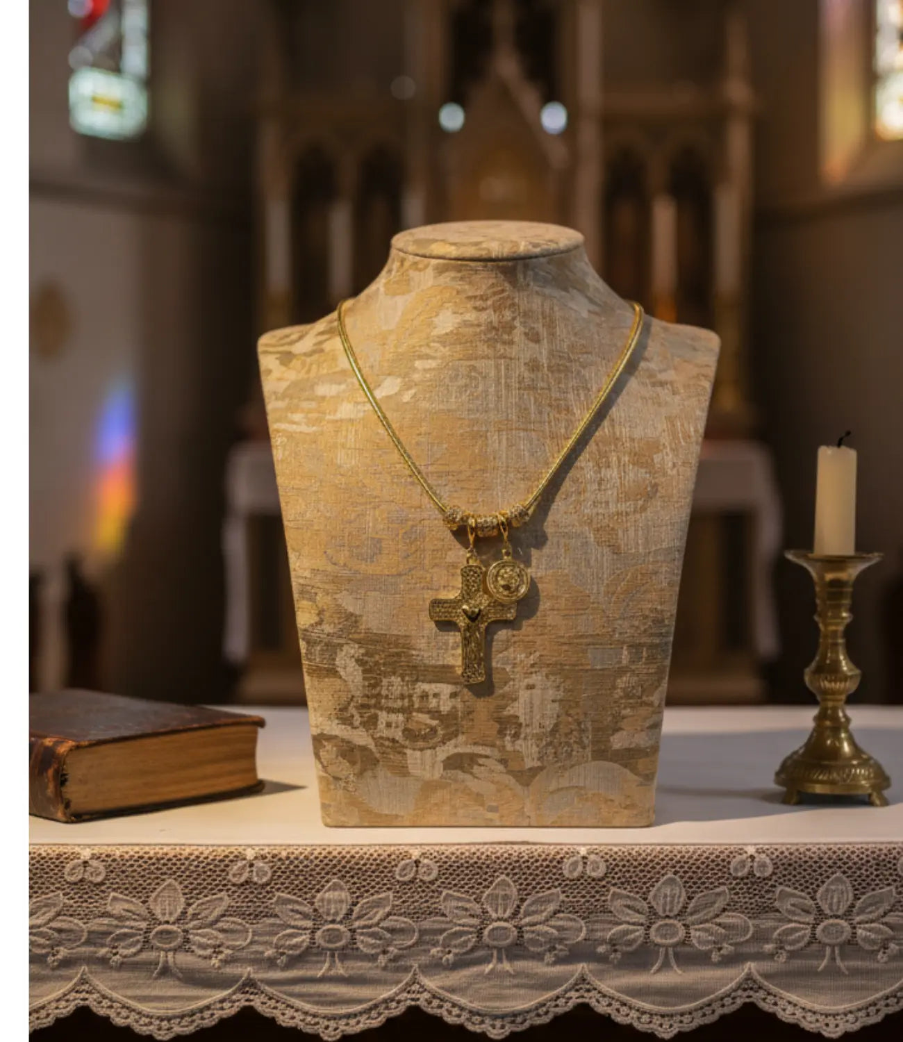 Sacred Heart Cross Charm Necklace – 18K Gold-Plated PHOEBE'S 