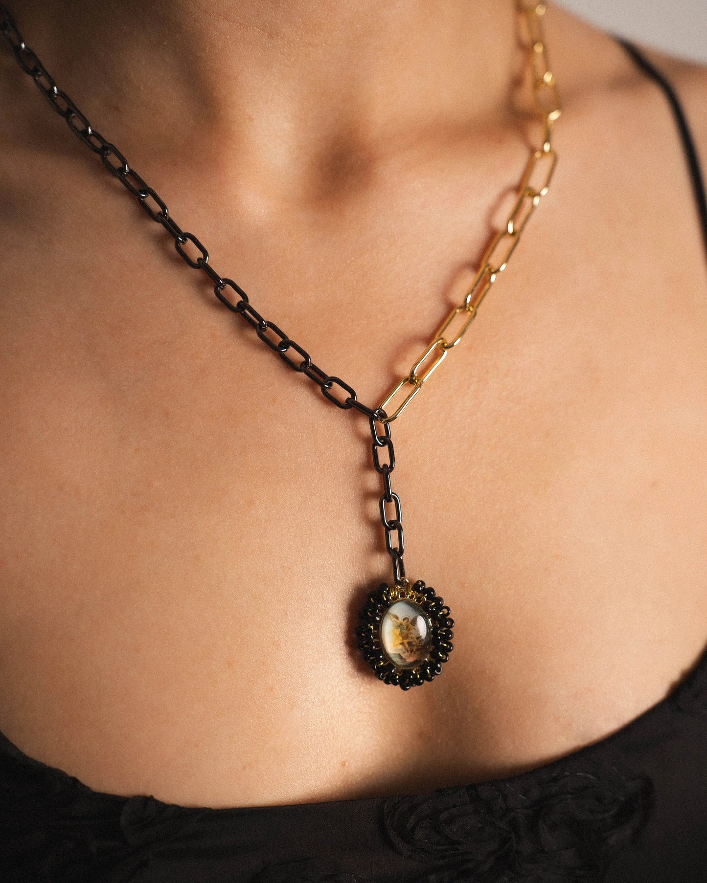 Saint Michael the Archangel Necklace – Protection and Strength in Every Detail PHOEBE'S 